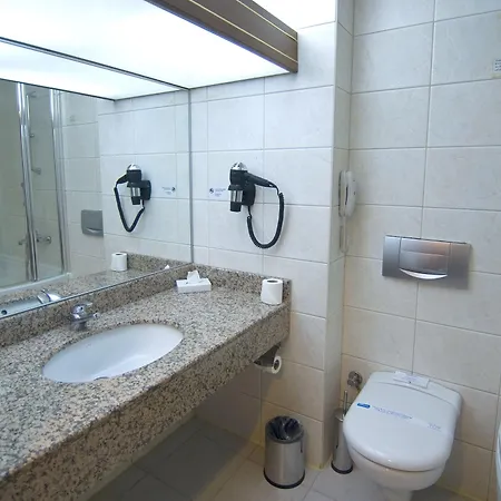 Hotel 2000 Kavaklidere 4*